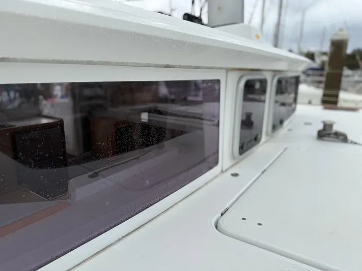 Feel The Moon Yacht Photos Pics 