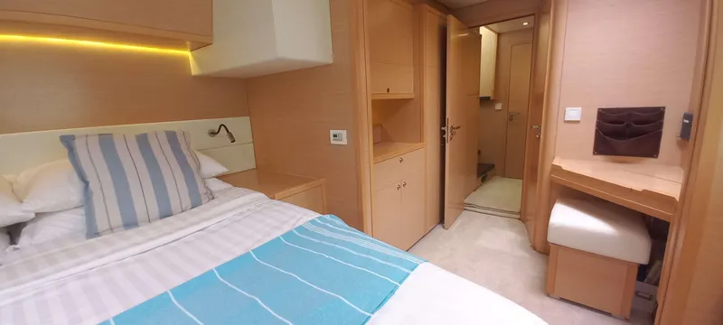 Amea Yacht Photos Pics 