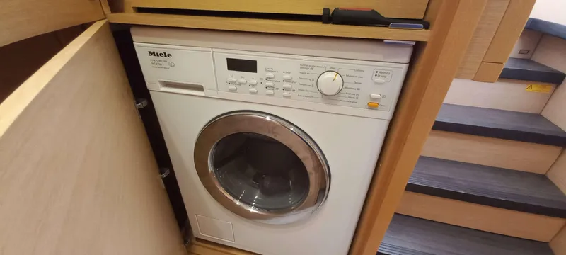 Amea Yacht Photos Pics 