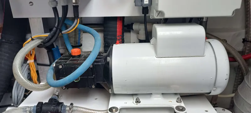 Amea Yacht Photos Pics 