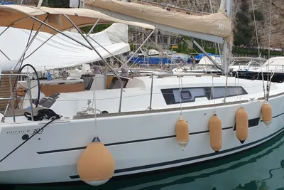 2017 Dufour 382 Grand Large