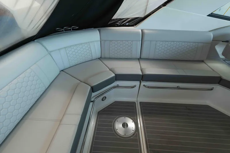  Yacht Photos Pics Luxurious seating area on 2023 Sea Ray Sundancer 320 Coupe yacht.