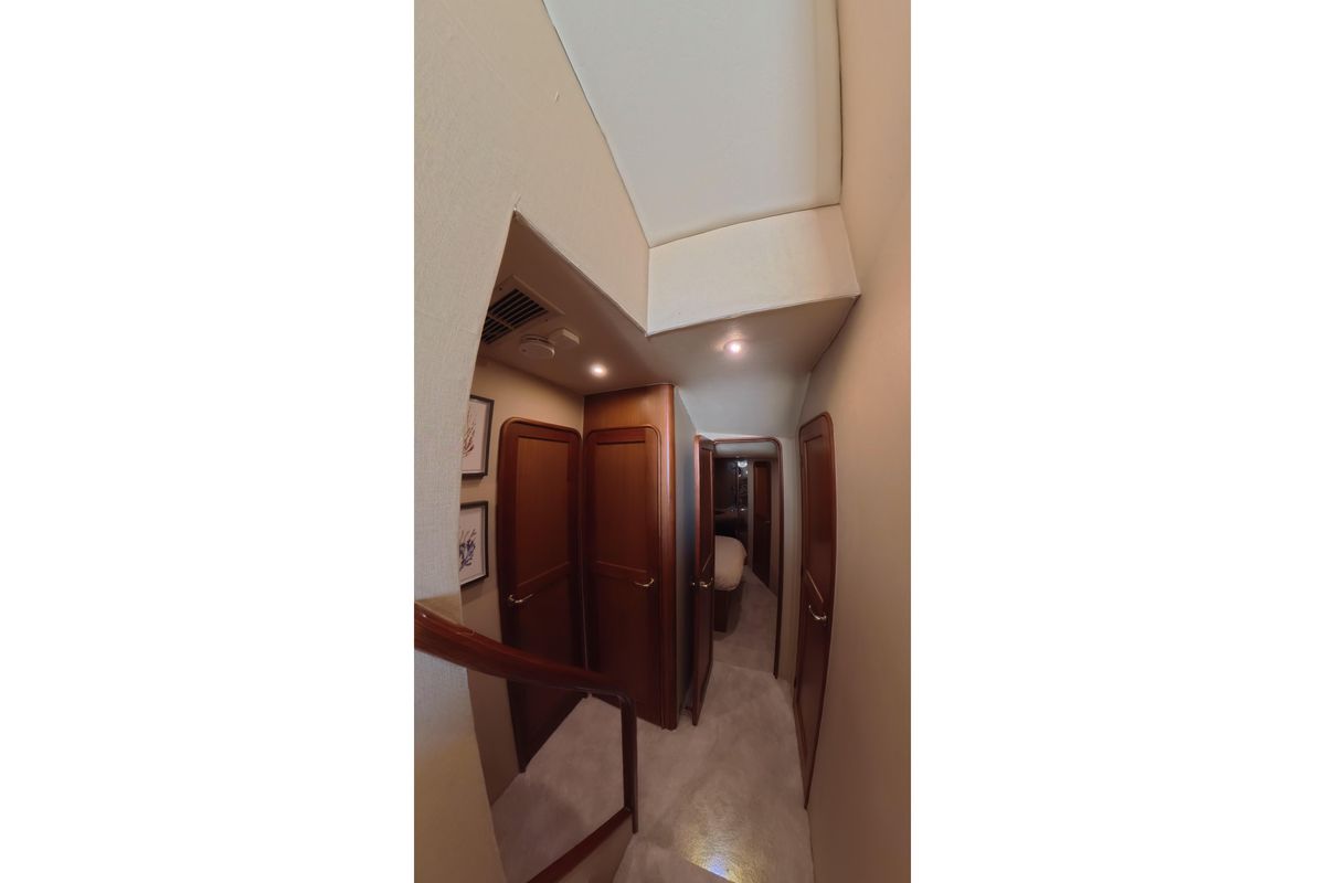 2002 Ocean Yachts 52 