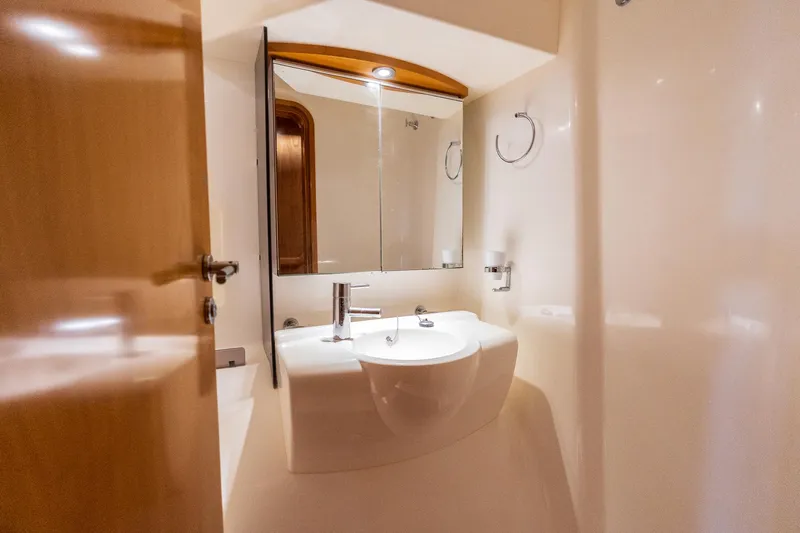 Orion Yacht Photos Pics 