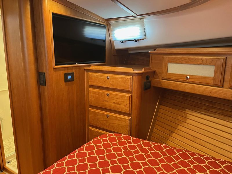2022 Sabre 45 Salon Express