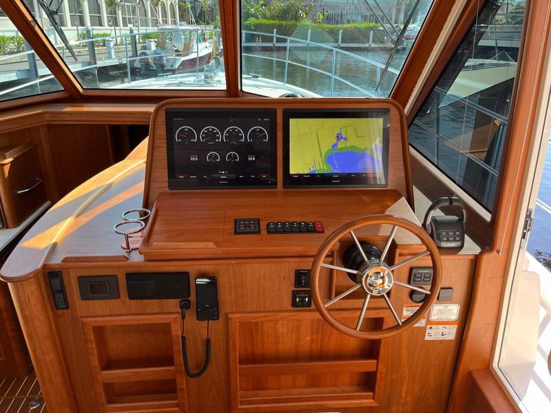 2022 Sabre 45 Salon Express