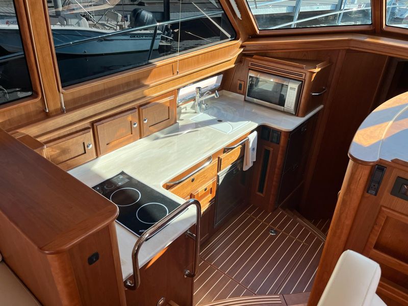 2022 Sabre 45 Salon Express