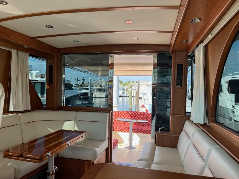 2022 Sabre 45 Salon Express