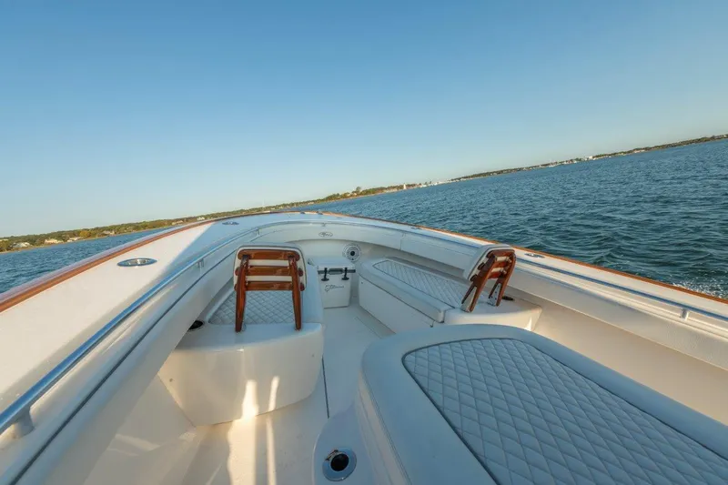 Jo-jo Yacht Photos Pics 