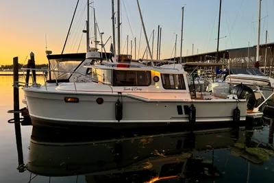 Ranger Tugs R-27