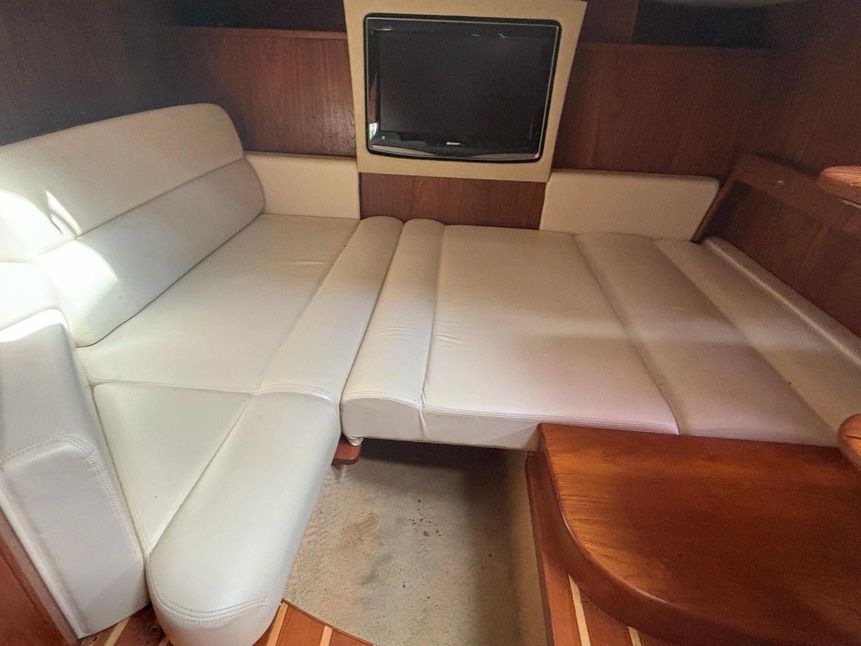 2009 Tiara Yachts SOVEREIGN IPS 300'S Motor Yachts for sale YachtWorld