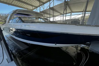Sea Ray SLX 400