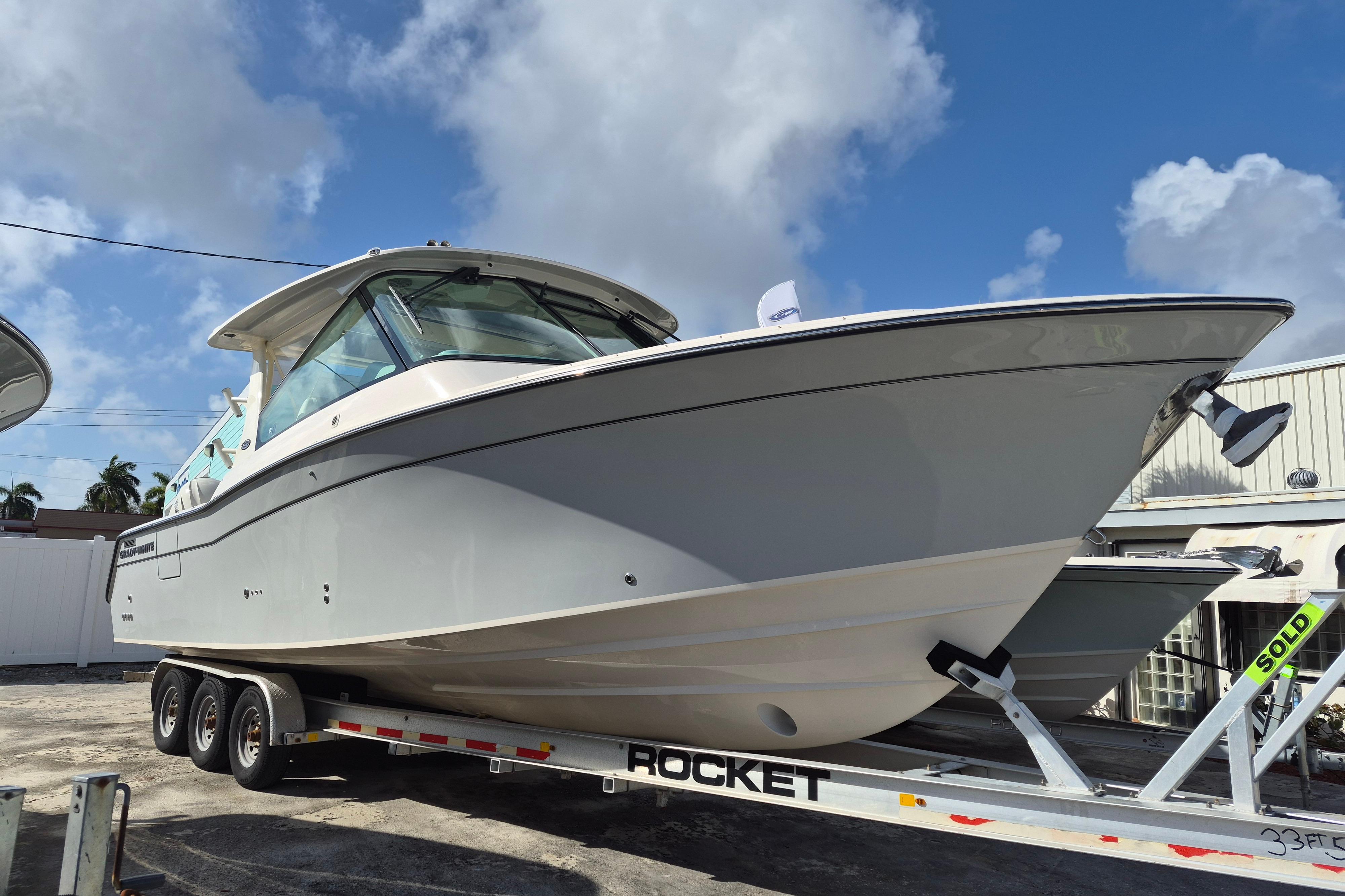 2026 Grady-White Freedom 345 - Image 1