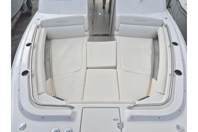 346-624 Yacht Photos Pics Luxurious seating area on 2026 Grady-White Freedom 345 boat, featuring plush white cushions.