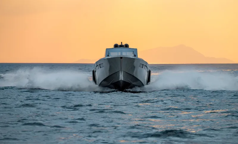 New Under Construction Yacht Photos Pics 