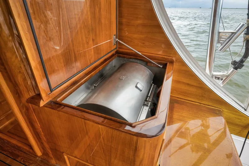 Ann Warrick Yacht Photos Pics 