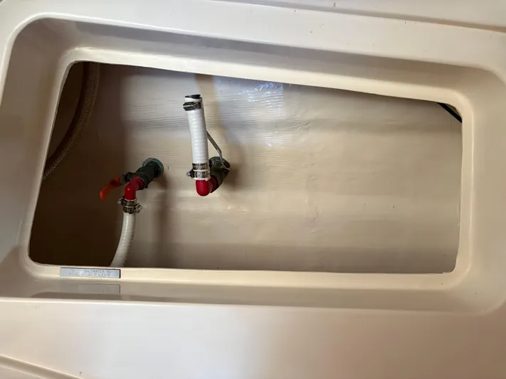 Vive Libre Yacht Photos Pics 