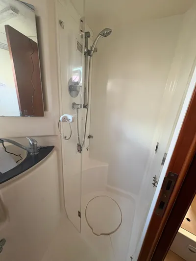 Vive Libre Yacht Photos Pics 