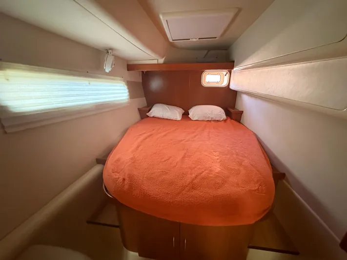 Vive Libre Yacht Photos Pics 