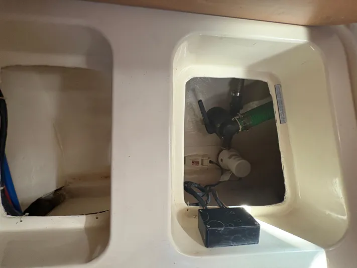 Vive Libre Yacht Photos Pics 