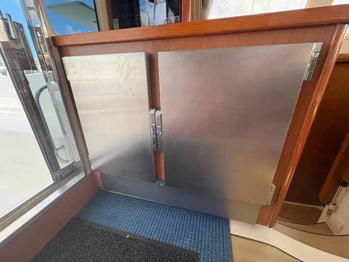 Vive Libre Yacht Photos Pics 