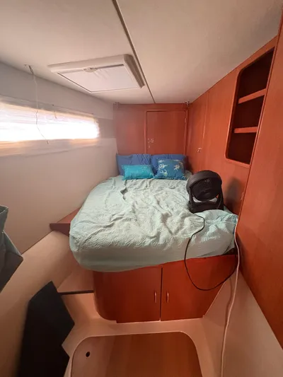 Vive Libre Yacht Photos Pics 