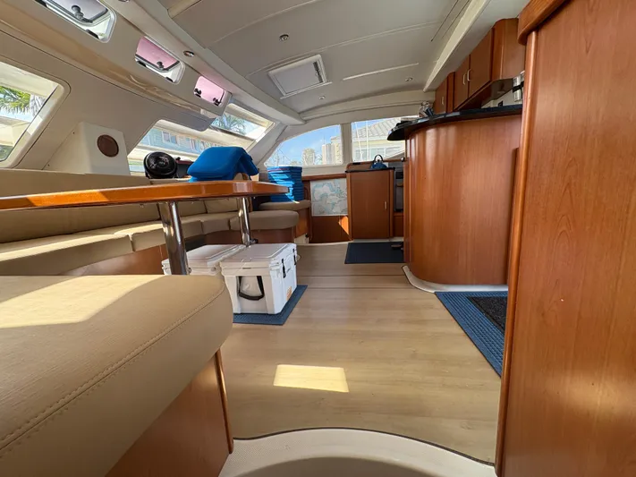 Vive Libre Yacht Photos Pics 