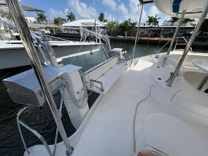 Vive Libre Yacht Photos Pics 