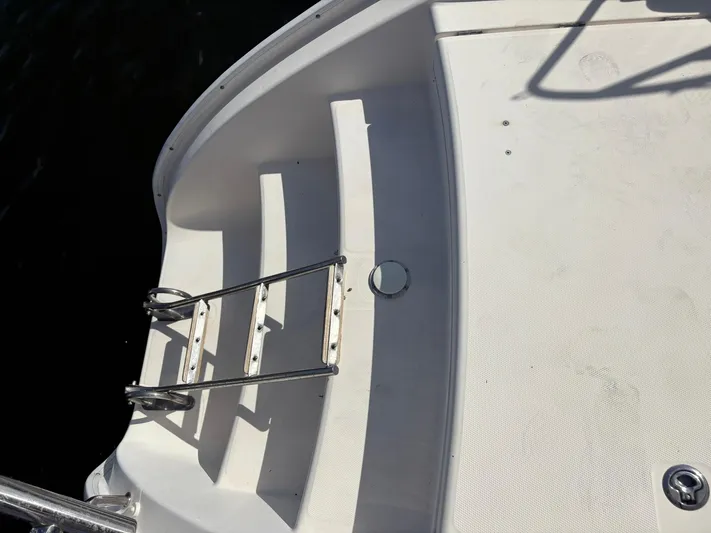 Vive Libre Yacht Photos Pics 