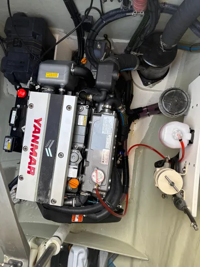 Vive Libre Yacht Photos Pics 