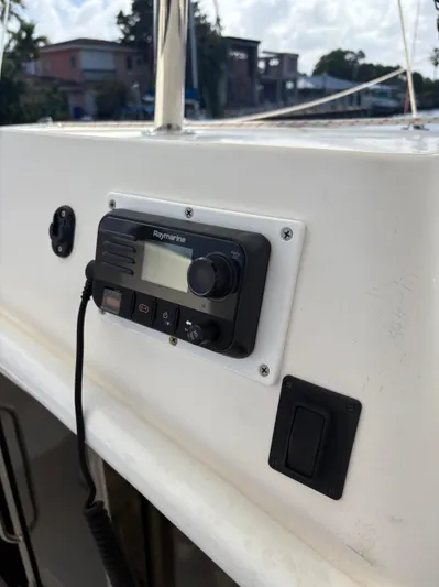 Vive Libre Yacht Photos Pics 