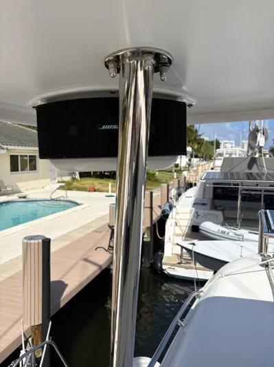 Vive Libre Yacht Photos Pics 