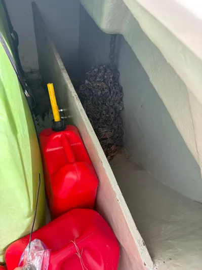 Vive Libre Yacht Photos Pics 