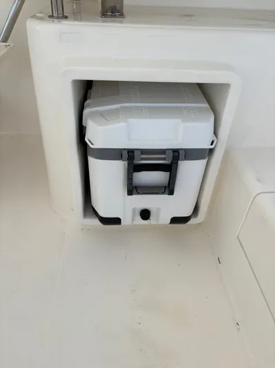 Vive Libre Yacht Photos Pics 