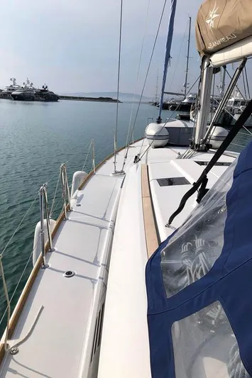 Misty Yacht Photos Pics Deck View (1)