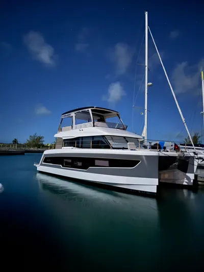 Brightside Yacht Photos Pics 