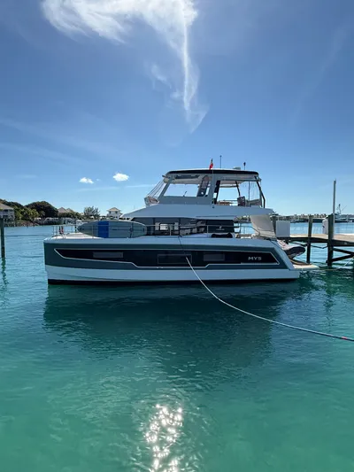 Brightside Yacht Photos Pics 