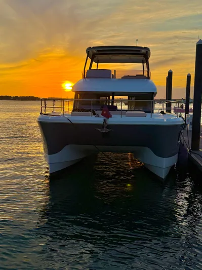 Brightside Yacht Photos Pics 