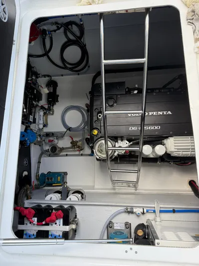 Brightside Yacht Photos Pics 