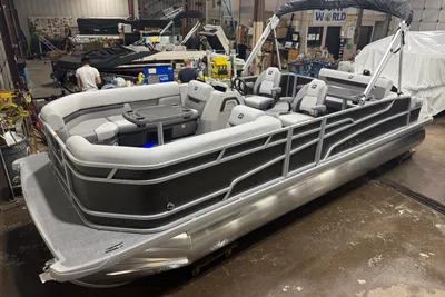 Princecraft Vectra 23 RL