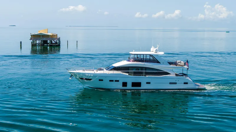Comfortably Numb Yacht Photos Pics 