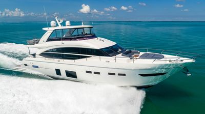 Yacht