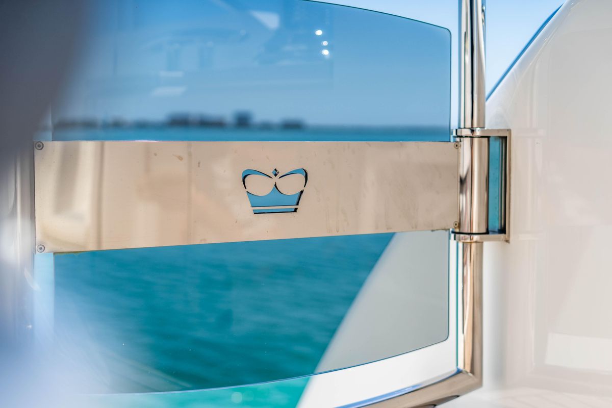 2018 Princess 75 