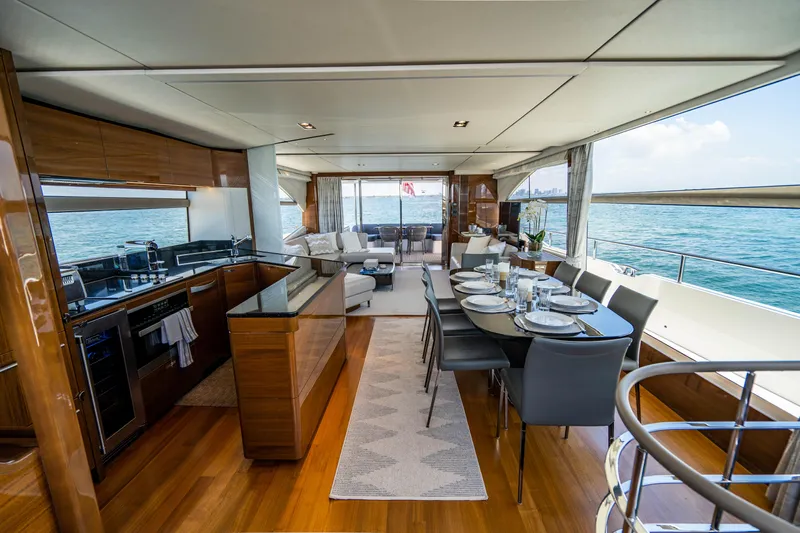 Comfortably Numb Yacht Photos Pics 