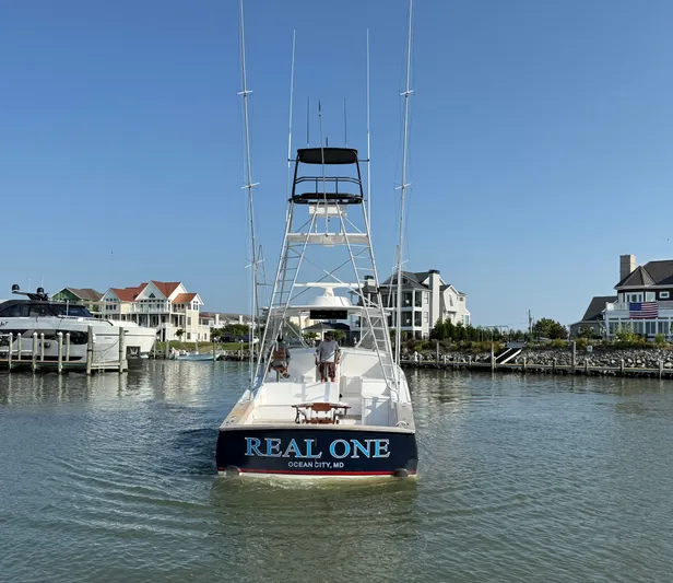 Real One Yacht Photos Pics 