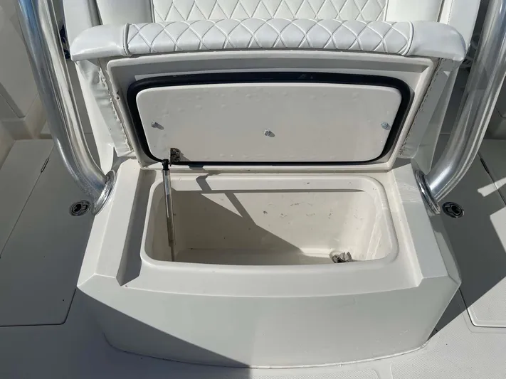 Geauxin Deep Yacht Photos Pics 