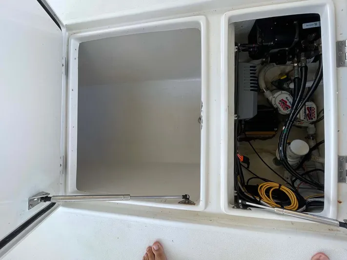 Geauxin Deep Yacht Photos Pics 