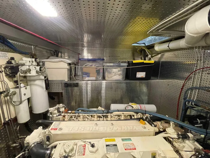 Stranraer IV Yacht Photos Pics 