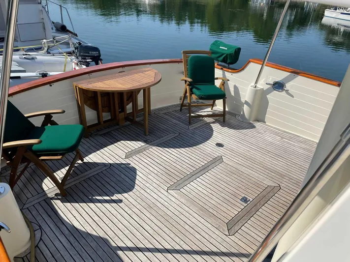 Stranraer IV Yacht Photos Pics 