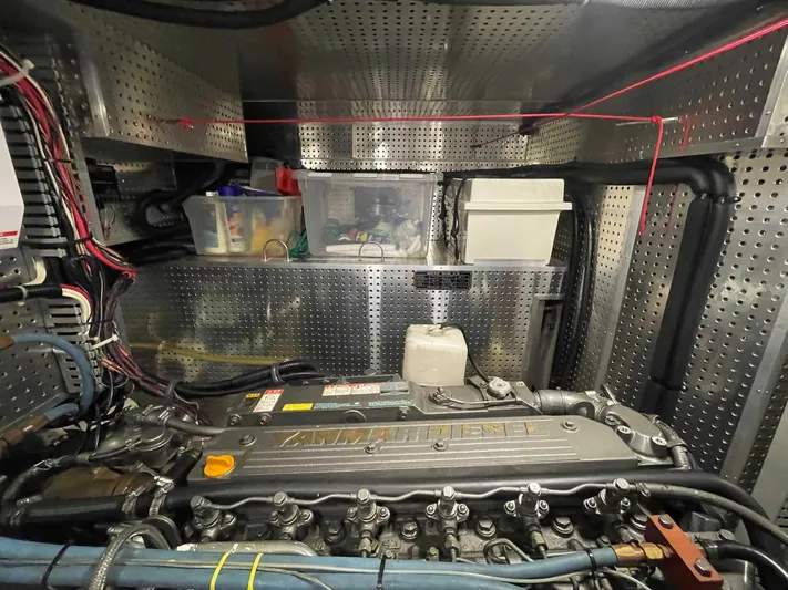 Stranraer IV Yacht Photos Pics 